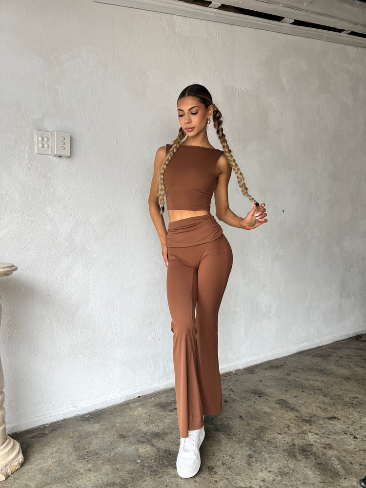 Crush Flared Leggings - Coffee